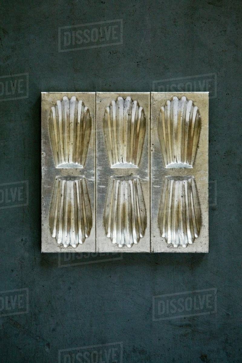 Madeleine tin Stock Photo Dissolve