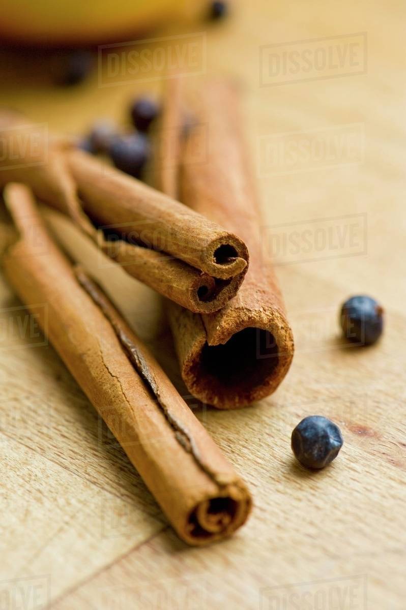 Cinnamon sticks and bay leaves Stock Photo Dissolve