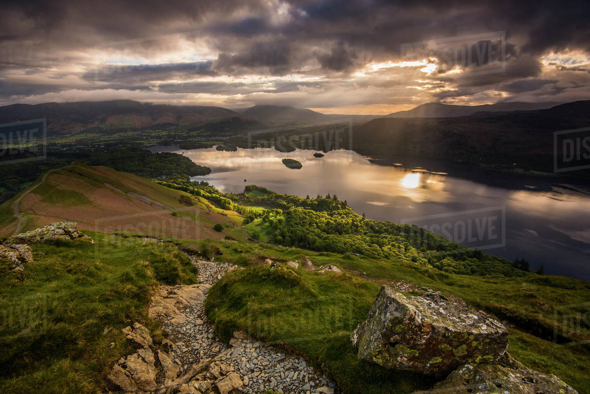 Sunrise over Derwentwater from the ridge leading to Catbells in the ...