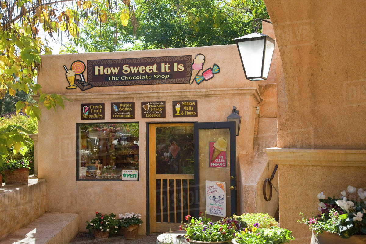 AZ, Arizona, Red Rock Country, Sedona,Tlaquepaque, Spanish