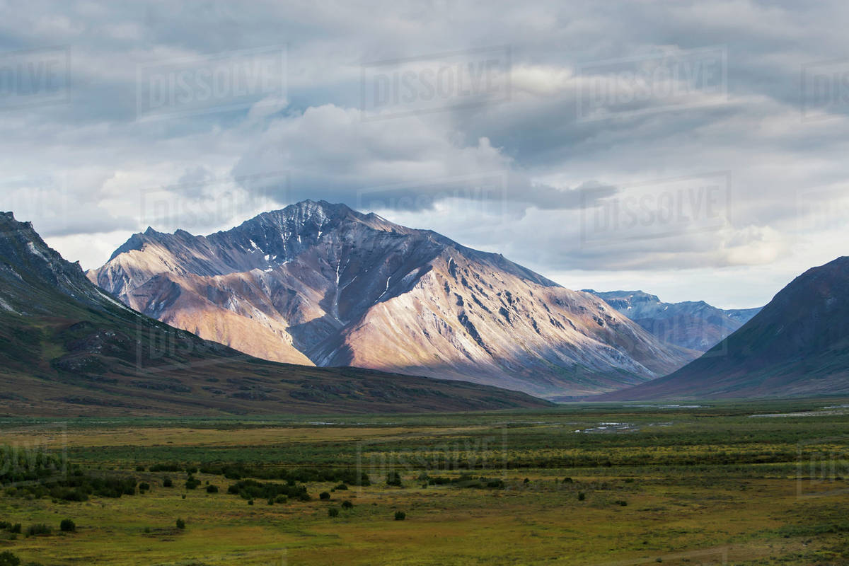 Brooks Range, Gates Of The Arctic National Park, Northwestern Alaska; Alaska, United States Of