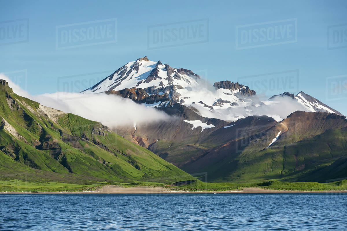 Frosty Volcano Near Cold Bay On The Alaska Peninsula In D869_24_850