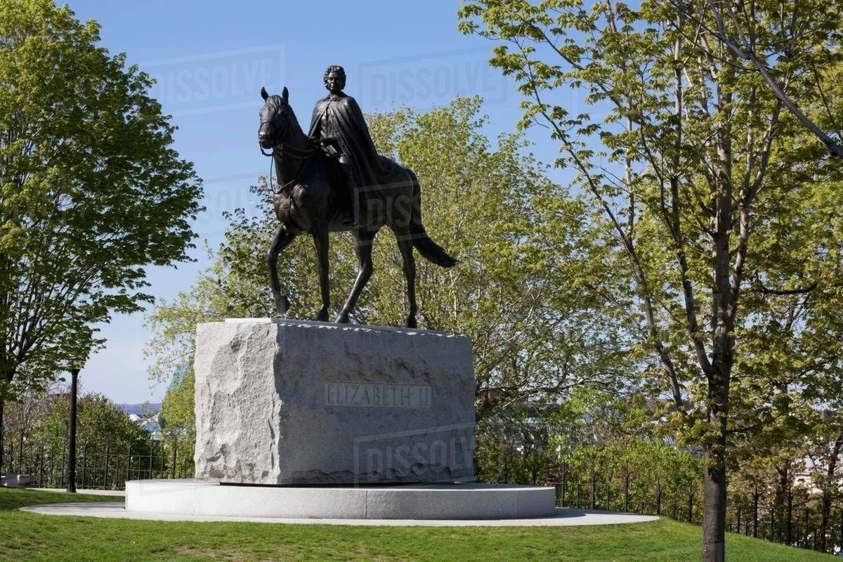 Queen Elizabeth Ii Statue, Parliament Grounds, Ottawa, Ontario Stock